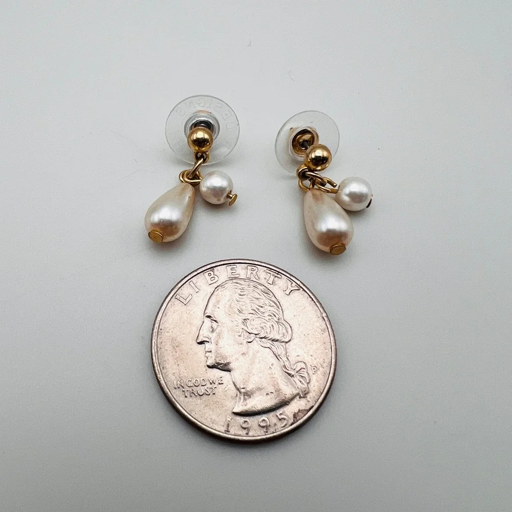 Premier Designs faux pearl